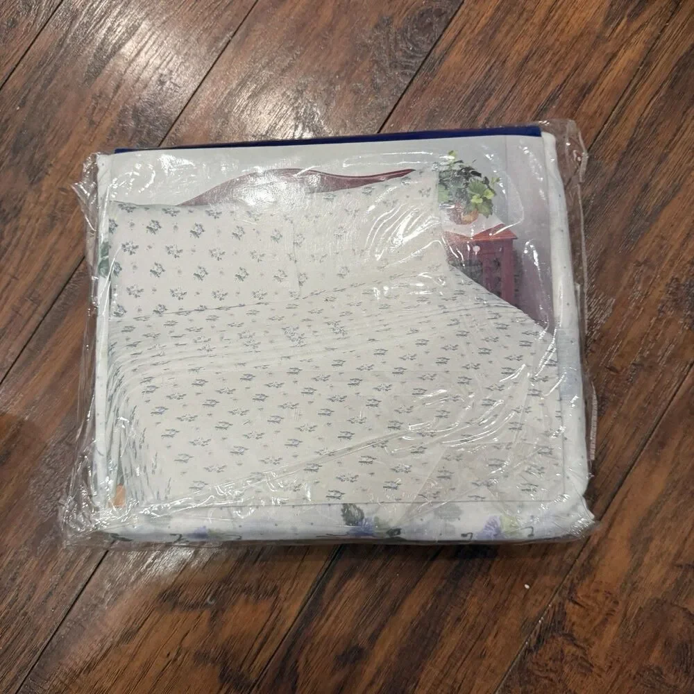 Signature vintage nwt